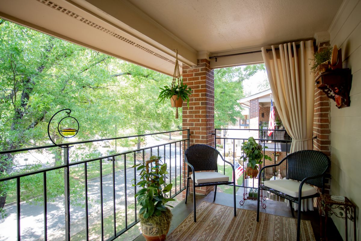 balcony image